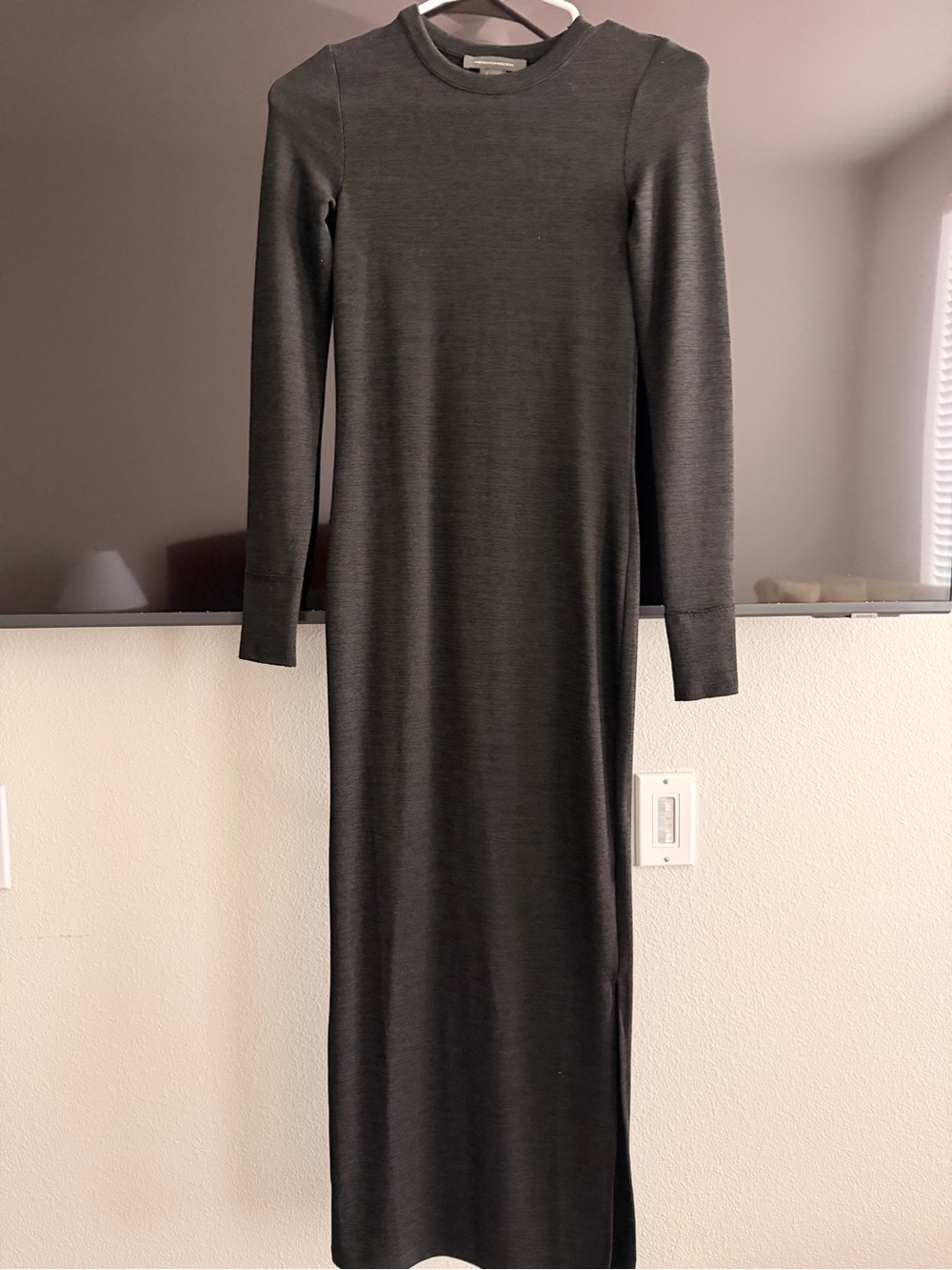 French Connection Black Long-Sleeve Maxi Dress - Picture 4 of 5
